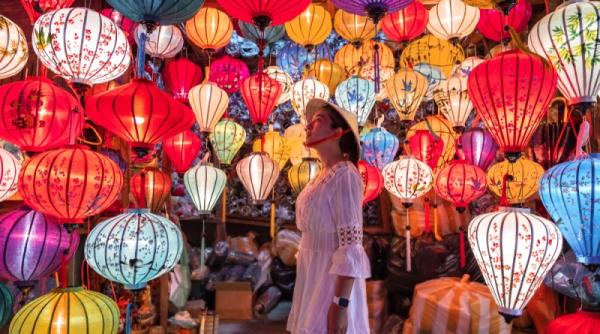 cele mai impresionante festivaluri vietnameze participa la sarbatorile locale in timpul circuitului tau