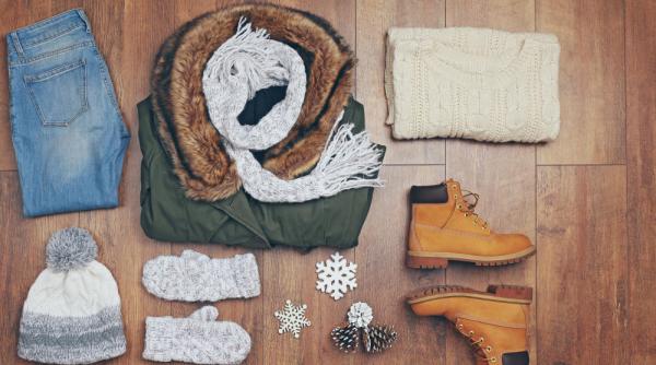 garderoba inteligenta de iarna 7 piese esentiale in 2025