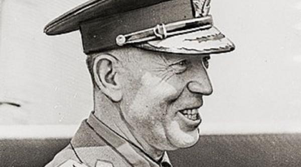 Troiţa din Tâncăbeşti, unde era comemorat liderul legionar Corneliu Zelea Codreanu, distrusă