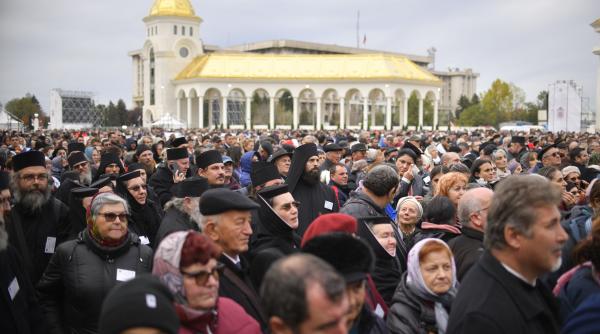 Slujbe la Catedrala Națională de Sfântul Andrei şi de Ziua Naţională