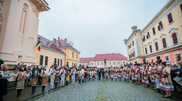 Ziua Națională a României 2025: Ceremonii militare și religioase la Alba Iulia și București