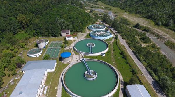 Se cere demiterea ministrului Mediului, pentru decizia de a-i otr&#259;vi pe prahoveni