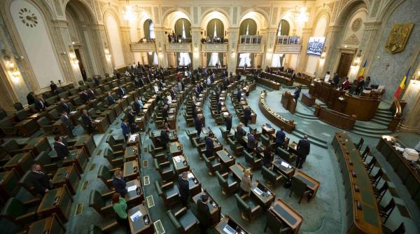 Legea USR de transformare a DGA în serviciu secret pentru DNA, trecută tacit de Senat. CSAT: proiectul este ilegal