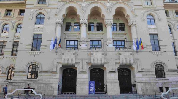 violeta grigore sefa departament transporturi primaria capitalei bata pistol sofer taxi