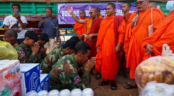 tensiuni cambodgia thailanda templu vechi 1000 ani distrus