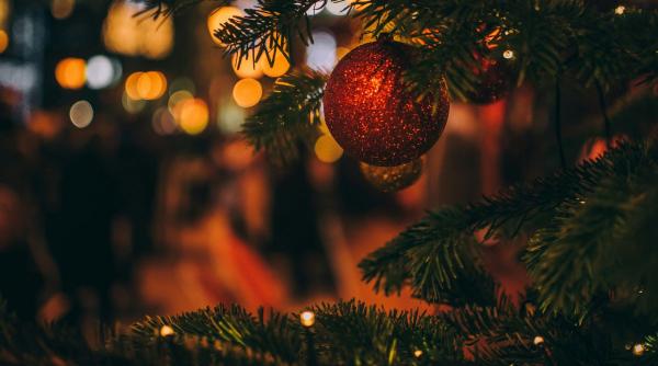 Adevărul despre sărbători: De ce decembrie îi face pe mulți oameni nefericiți