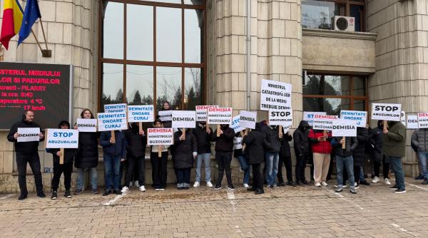 PUSL continuă protestele: românii beau mâl, autoritățile rămân nepăsătoare