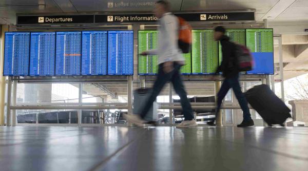 revocari vize statele unite retele sociale critici trump