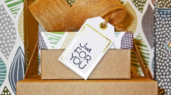 Idei inspirate de cadouri pentru iubit: IATĂ cum să-l impresionezi instant!