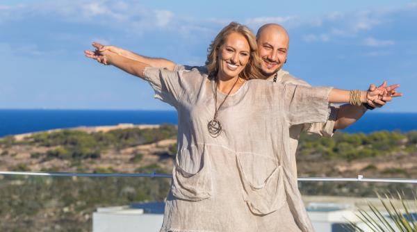 NiCK NND și soția lui, Cătălina Marin, după 33 de ani de relație, pornesc într-o nouă aventură împreună, la Power Couple: ”Lecțiile le-am învățat din mers”