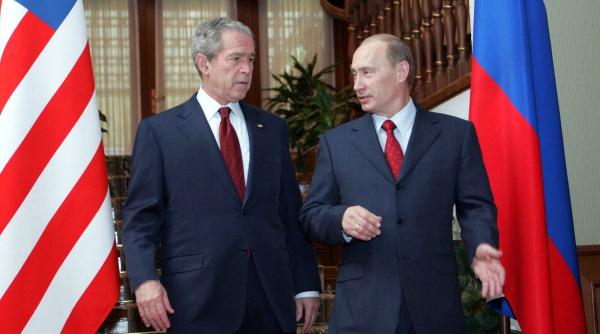 Stenograme secrete: ce îi spunea Putin lui Bush despre Ucraina încă din 2001
