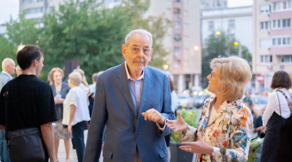 doliu lumea teatrului dramaturgul radu f alexandru stins viata