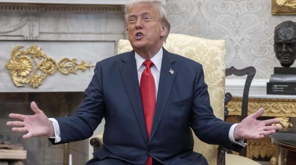 revolta artisti spectacole anulate trump adaugat numele centrul kennedy