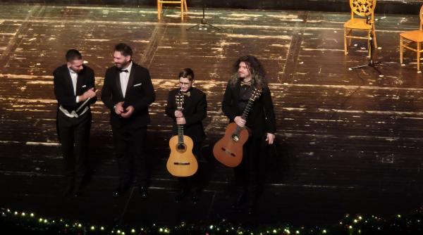 Talent, educație și performanță, Gabriel Popescu, un tânăr de 12 ani, debutează pe scena TNB în cadrul Regalului Vienez