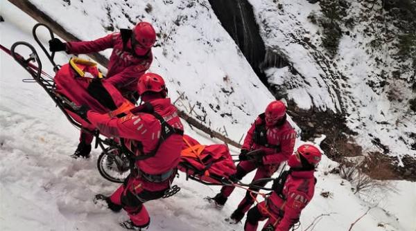 salvamont romania peste 120 apeluri urgenta ultimele 24 de ore