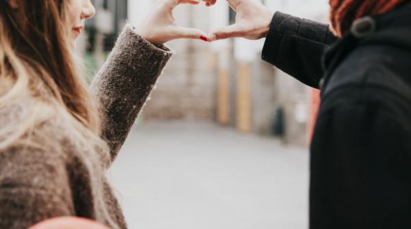 Iubirea - resorturile intime ale unei emoții fundamentale