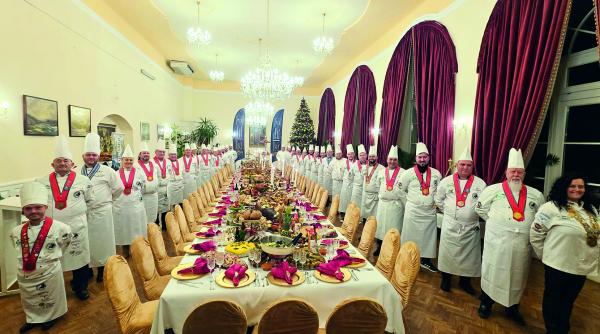 Festin ca pe vremea Regelui Soare, la Palatul Brukenthal din Avrig