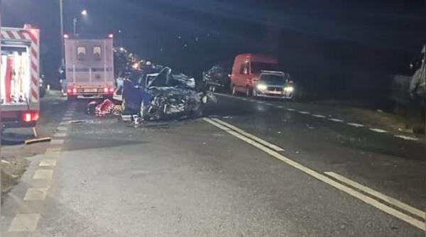 tana 19 ani mort accident calimanesti patru pasageri raniti
