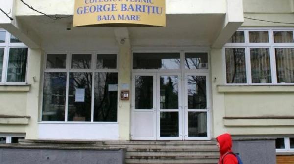 peste 300 elevi profesori evacuati liceu baia mare miros gaz