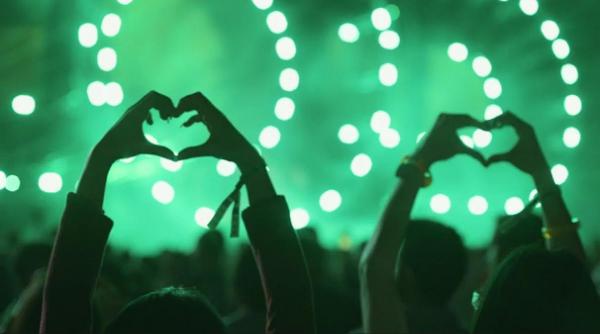 romanii care au revolutionat piata muzicii dance cu peste 3 000 de piese inca nelansate nu sunt deloc niste noi veniti pe piata