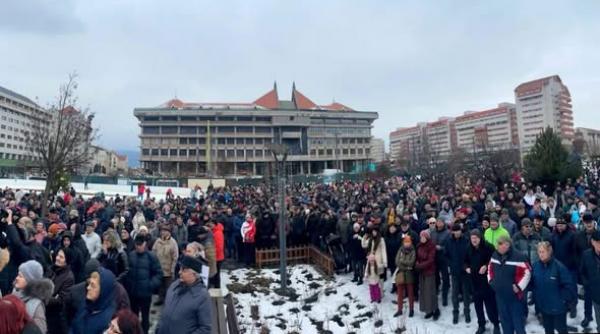 Protest în Miercurea Ciuc. Fost ministru: Din 1.000 de copii, dacă sunt 10 care vorbesc românește