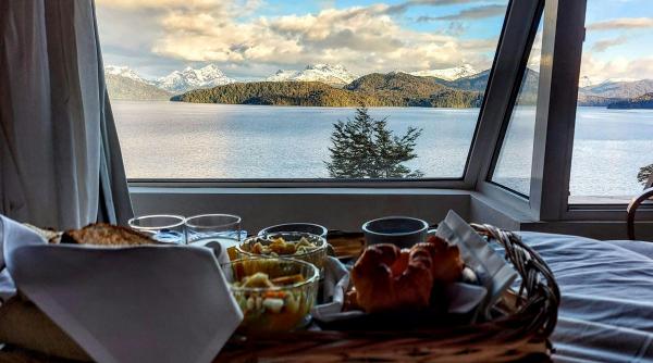 Ce alegem dimineața: cafea sau ceai? Răspunsul nutriționiștilor te-ar putea surprinde