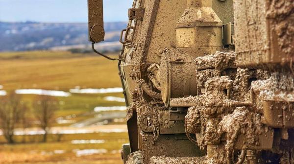 Abuzuri grave în Armată: Militari folosiți la munci gospodărești și posturi vândute pe bani la Batalionul 52 Tisa