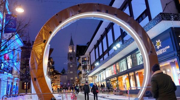 jocurile olimpice in umbra sabotajului cabluri avariate si trenuri in haos