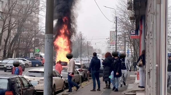 femeie moarta masina electrica incendiu crangasi bucuresti