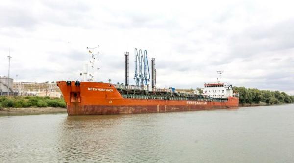 Guvernul anunță că România cumpără un port strategic din Republica Moldova