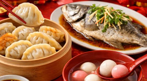 Ce să mănânci în noaptea dinaintea Anului Nou Lunar 2026 pentru belșug 