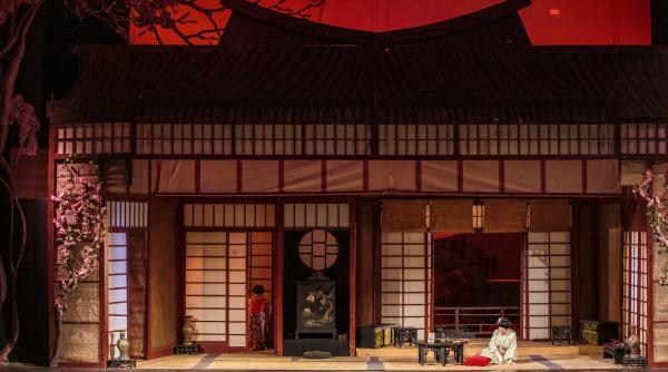 O săptămână a contrastelor cu patru titluri emblematice la Opera Națională București: „Madama Butterfly”, „Cenușăreasa”, „Carmen” și „Nabucco”