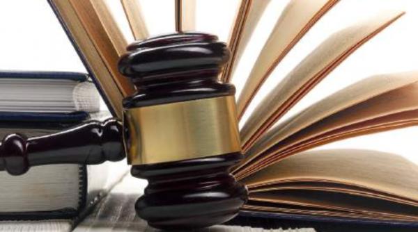 16 șefi de Curți de Apel cer președintelui să întoarcă la Parlament reforma pensiilor magistraților