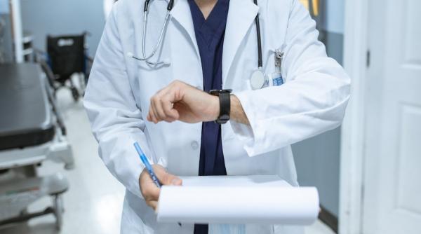 Tăierile de personal de la CNAS au adus economii de peste 66 milioane de lei