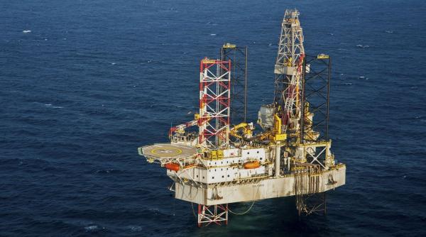 Conflictul din Orientul Mijlociu ar putea urca prețul petrolului la 100 de dolari pe baril