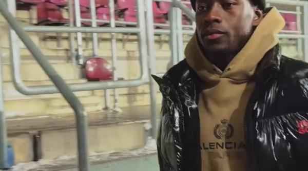 fotbalist rapid kader keita retinut politie lovit femeie masina