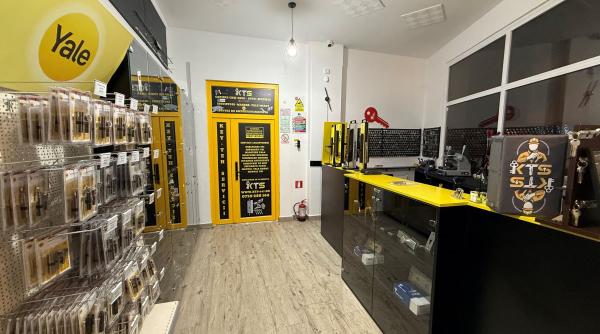 Ce faci când ești blocat în fața ușii și cheia nu mai merge