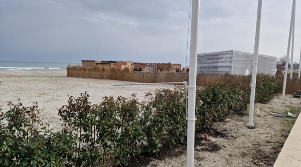 Poza pentru articolul Hotelierii acuză autoritățile că susțin sistemul de șpăgi, la deschiderea litoralului