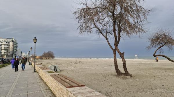 Poza pentru articolul Hotelierii acuză autoritățile că susțin sistemul de șpăgi, la deschiderea litoralului