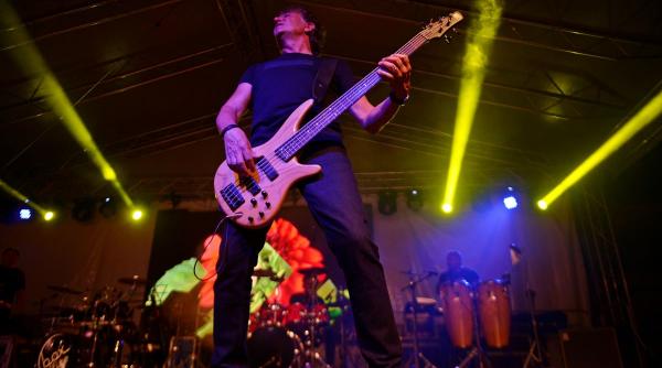 „The show must go on.” Anunț Holograf: Programul priveghiului pentru Mugurel Vrabete și concertele care continuă