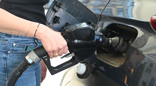 Petrolul se scumpește din nou: piața ignoră eliberarea record de rezerve