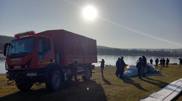 Solidaritate peste Prut: România trimite întăriri pe Nistru pentru a opri dezastrul ecologic