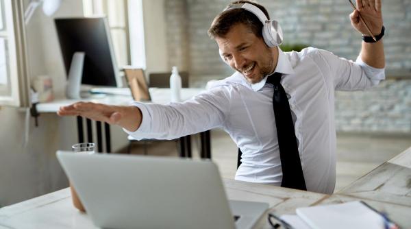 Cum combatem sedentarismul prin soluții ergonomice moderne