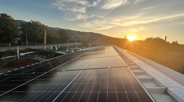 Piata energiei solare in Romania: ce se intampla cu adevarat pe piata fotovoltaicelor in 2026