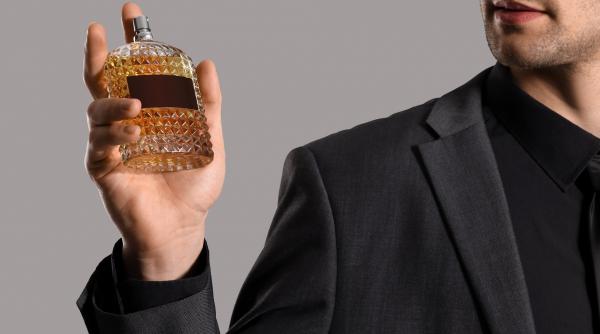 Idei de cadouri pentru bărbați care nu rămân uitate în sertar