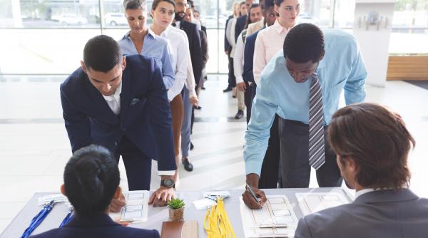 tendinte in organizarea conferintelor corporate in 2026