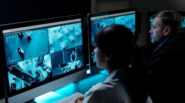 Cum alegi servicii de pază și protecție adaptate exact tipului tău de afacere