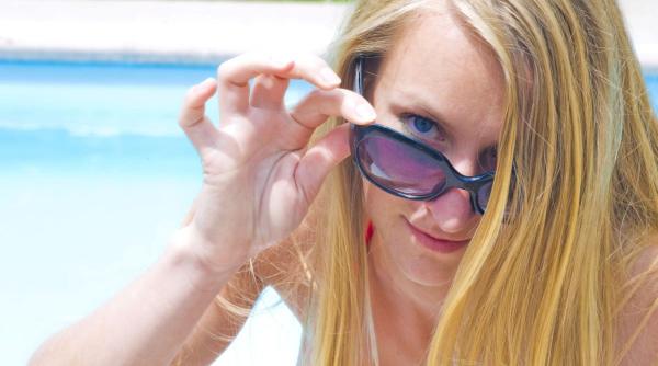 Trucuri naturale pentru a scăpa de pungile de sub ochi: soluții simple care chiar funcționează