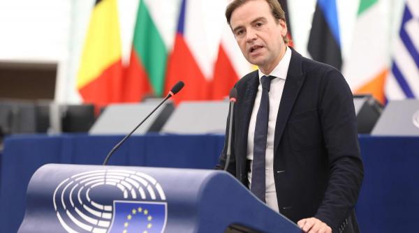 ue imigranti centre returnare non ue