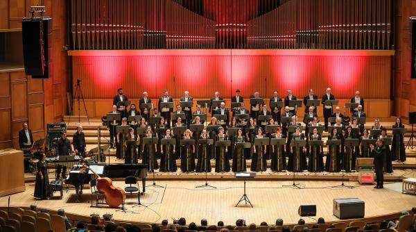 „Sacru și Profan” – concert prezentat de Corul Academic Radio